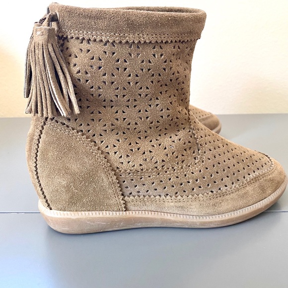 Isabel Marant Perforated Suede Wedge Boots 36 NEW - Picture 4 of 7
